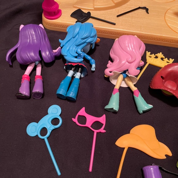 My Little Pony Equestria Girls mini dolls set with accessories. - Picture 9 of 12